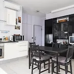 Gorgeous&Peaceful Apartment near metro stop